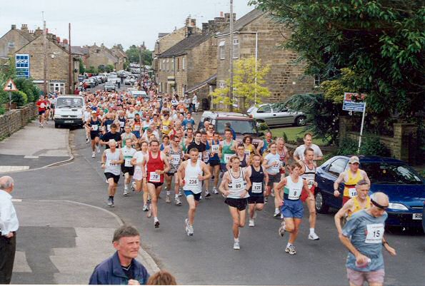 This photo of the start of the 2004 Kirkby Malzeard 10K was taken by Eric Nutter